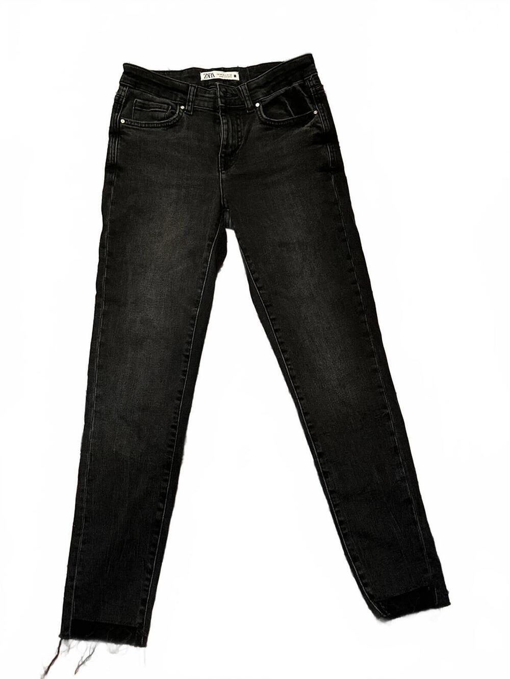 ZARA Women's Black Skinny Jeans Size US 6